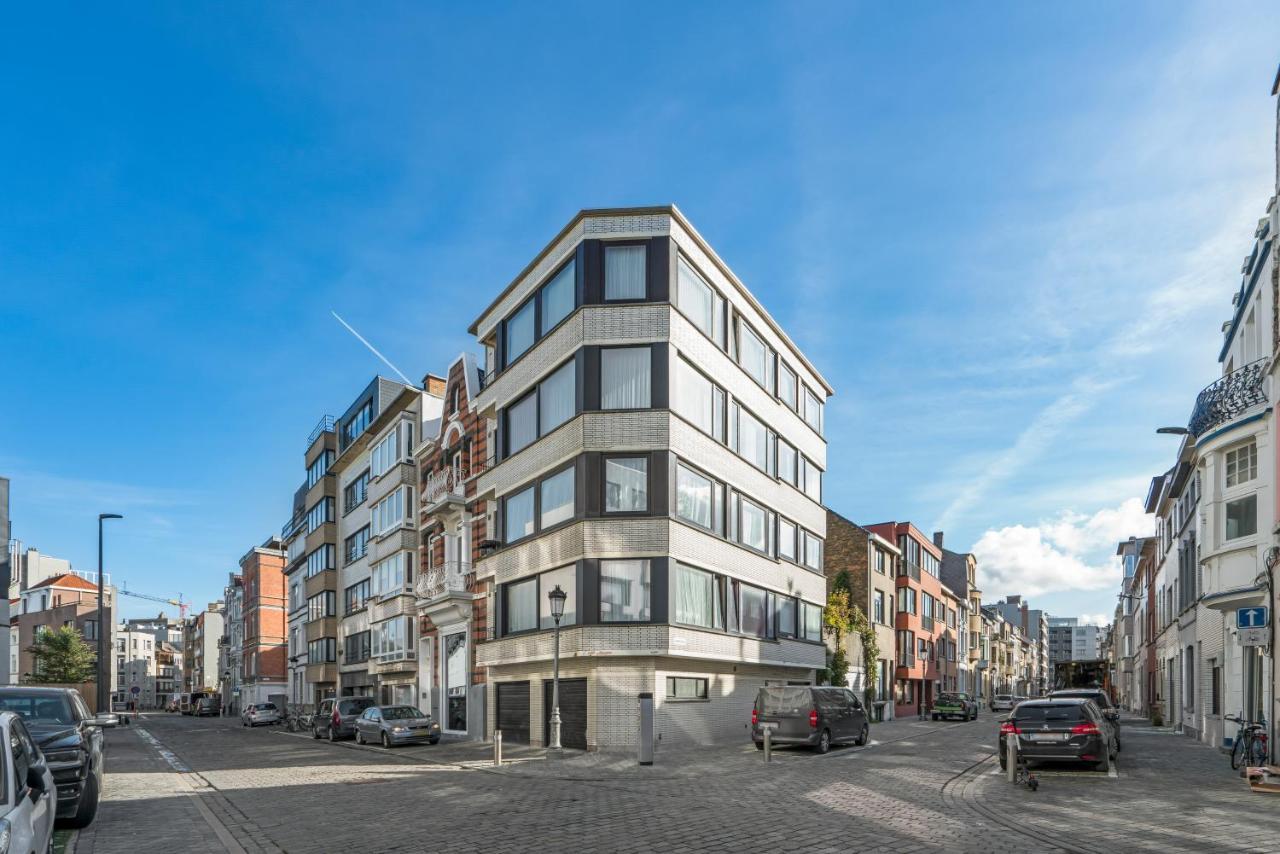 De Zwemmer - Practical, Optimized App With Garage Oostende Exteriör bild